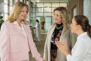 "In aller Freundschaft"-Comeback: Das hat Maren Gilzer "sehr gerührt"