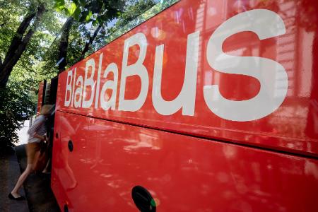 Das Unternehmen BlaBlaCar stellt sein Busnetz ein. (Archivbild)