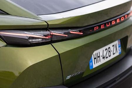 Peugeot 408, Heck