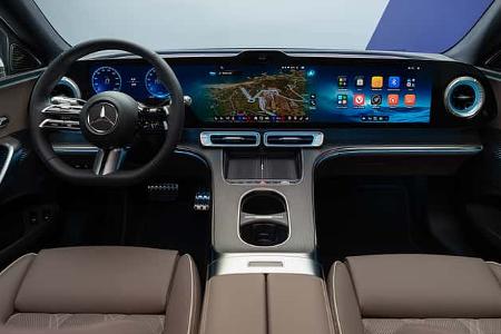 Mercedes C400 4Matic EQ Elektro SPERRFRIST 20.04.26 13 Uhr