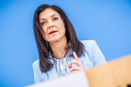 Aus Sicht Reiches muss die Regierung schneller vorankommen.