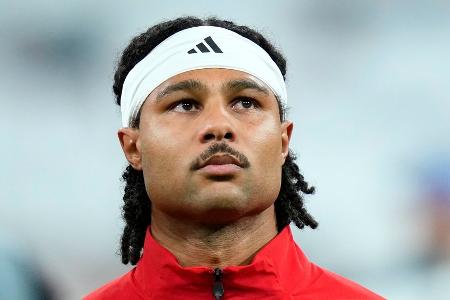 Serge Gnabry feuert DFB-Elf bei der WM vom Sofa aus an
