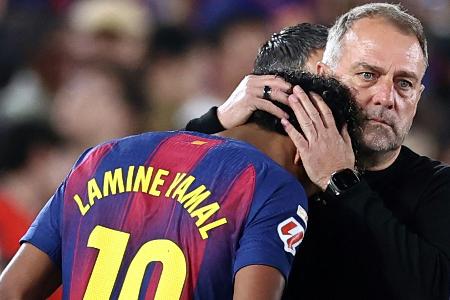 Yamal trifft vom Punkt - und muss verletzt vom Platz