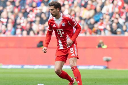 Leon Goretzka (ab 74.) - ohne Bewertung - Fügte sich in die taktische Ordnung und bot in den letzten Minuten wenig an. Zweimal nahm er sich noch die Freiheit, nach vorne durchzustarten. Beim eigenen Versuch hatte er kein Glück, in der Schlussminute leitete er dann aber den Treffer zum 2:0 mit ein.