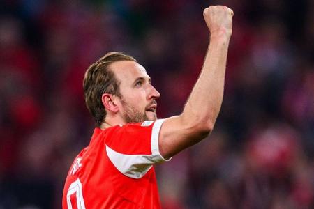 ANGRIFF: Harry Kane - Note: 2,0 - Wurde im gegnerischen Strafraum teilweise hart in die Zange genommen. Hielt allerdings mit Cleverness dagegen und erarbeitete sich so seine Szenen. Hatte keine perfekte Quote im Abschluss, bei seinem Treffer blitzte aber einmal seine unwiderstehliche Qualität auf.