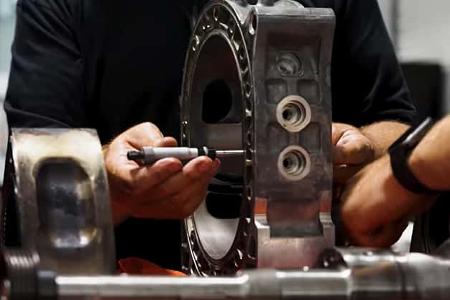 Messung Rotorgehäuse Wankelmotor Mazda 787B