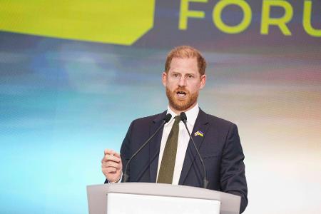 Der britische Prinz Harry war unter anderem bei einem Sicherheitsforum in der ukrainischen Hauptstadt zu Gast.