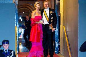 Diplomaten-Dinner: Königin Máxima strahlt in Pink