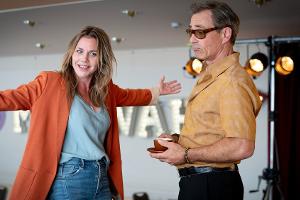 Felicitas Woll und Jan Sosniok schwärmen von "Berlin Berlin"-Reunion