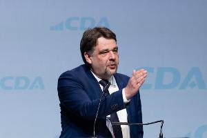 CDA-Chef Radtke mahnt: Sozialpartner und -verbände sollen bei Reformen mit am Tisch sitzen.