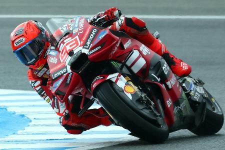 Regenchaos in Jerez: Sprintsieg für Marc Márquez