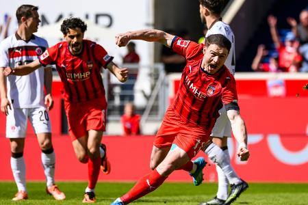 Heidenheim hofft weiter - St. Pauli zittert