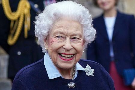 Ärger um Denkmal für die Queen: Bildhauer wehrt sich gegen Kritik