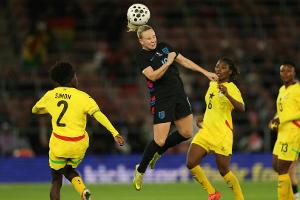 "Hölle": Nationalspielerin Kearns macht Fehlgeburt öffentlich