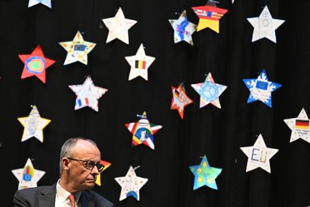 Sternstunde - Merz besucht Europaschule