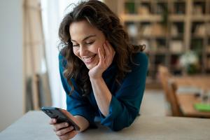 Was kommt aufs Smartphone? Diese Apps sind für viele Deutsche ein Muss