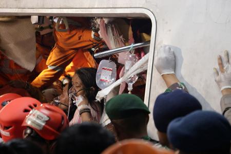 Die Rettungskräfte waren viele Stunden im Einsatz.