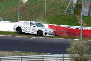 Erlkönig Audi RS6 Avant Crash Nürburgring