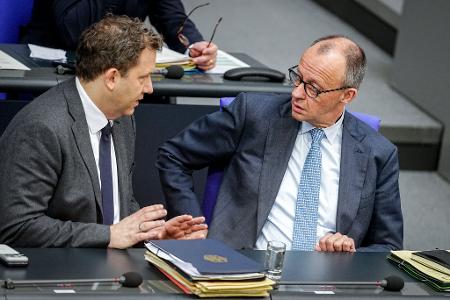 Der Haushalt soll am Mittwoch vom Kabinett auf den Weg gebracht werden. (Archivbild) 