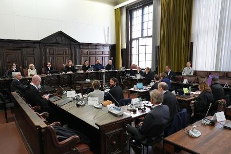 Im aktuellen Prozess gibt es sieben Angeklagte.