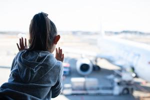 Reisen ohne Eltern? Worauf Erziehungsberechtigte achten sollten