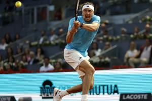Matchball um 1.21 Uhr: Zverev im Viertelfinale von Madrid