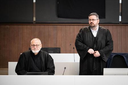 Auch die Nebenklage ist überzeugt von der Schuld der Angeklagten.
