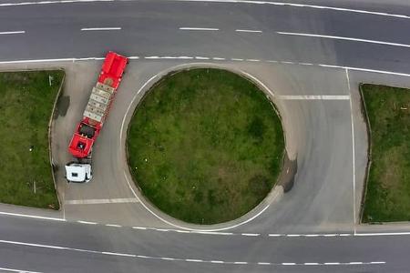 04/2026 Kässbohrer Pendel-Tieflader