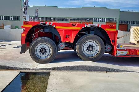 04/2026 Kässbohrer Pendel-Tieflader