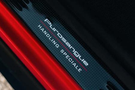 Ferrari Purosangue Handling Speciale