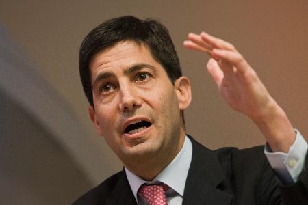 Kevin Warsh soll nach dem Wunsch von US-Präsident Trump neuer Fed-Chef werden. (Archivfoto)