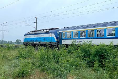 Den Zug für die neue Direktverbindung stellt die Tschechische Bahn ČD. (Archivbild)