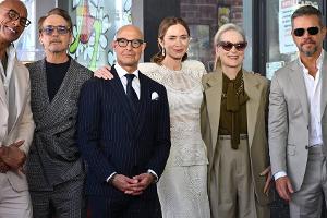 Superstar-Party: Emily Blunt und Stanley Tucci erhalten ihre Sterne
