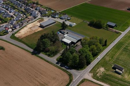 Nach dem Unglück in einer kleinen traditionsreichen Lederfabrik im hessischen Runkel ist nun auch das fünfte Opfer im Krankenhaus gestorben.