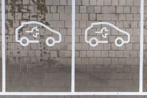 Weil es in China und den USA schlecht lief, sind die weltweiten Elektroautoneuzulassungen im ersten Quartal gesunken. (Symbolbild)