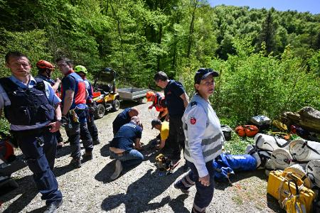 Seit 2018 ist der Zugang zur Falkensteiner Höhle wegen der Gefahr plötzlicher Hochwasser offiziell verboten.