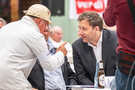 SPD-Chef Lars Klingbeil hat schon einige Ideen, wie die Steuerreform aussehen könnte. (Archivbild)