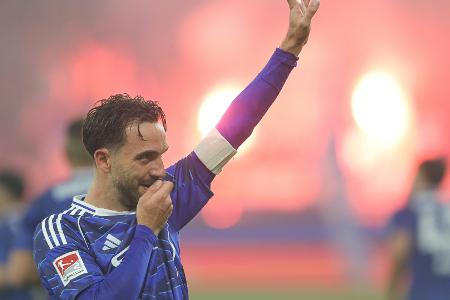 Schalke feiert große Aufstiegsparty: 