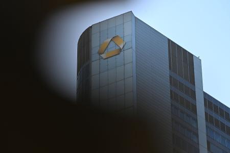 Wird die Commerzbank von der Unicredit übernommen? Die Italiener machen Druck. (Archivbild)