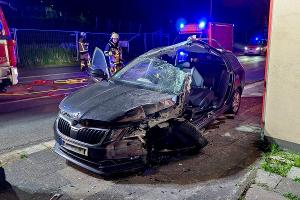 Der PKW nach der technischen Rettung durch die Feuerwehr.
