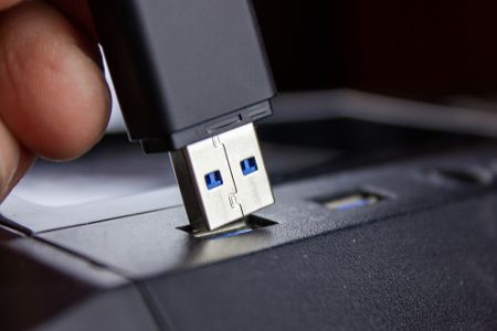 USB-Stick kaputt? So kannst Du Stick und Daten retten!