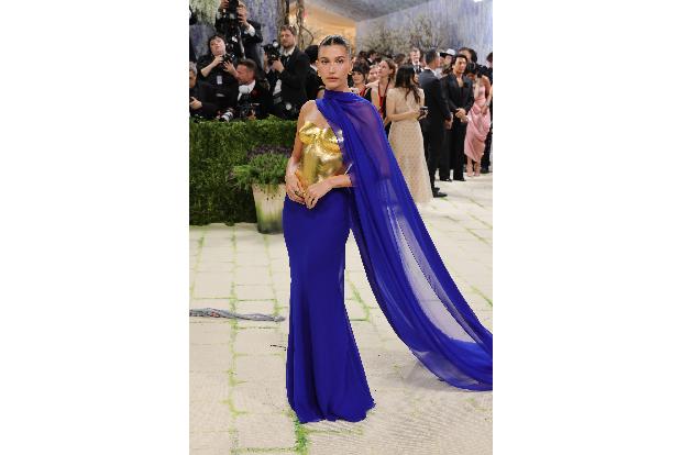 Hailey Bieber