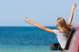Nachhaltig reisen mit dem Auto: So klappt der Urlaub bewusst