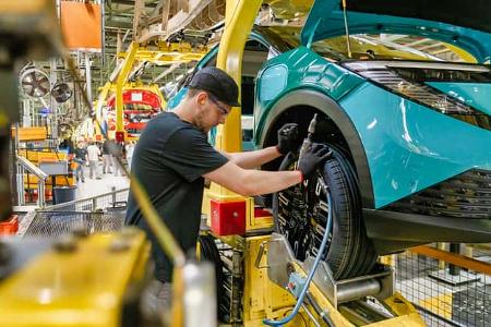 05/2026 Nissan Werk Sunderland Produktion Leaf Fabrik