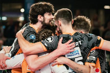 Berlin Recycling Volleys holen zehnten Meistertitel in Folge
