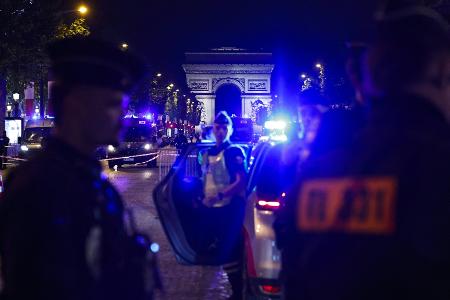 Nach Finaleinzug: Krawalle und Verletzte in Paris