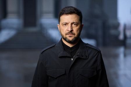Selenskyj rechtfertigt ukrainische Drohnenangriffe als Reaktion auf russische Attacken. (Archivbild)