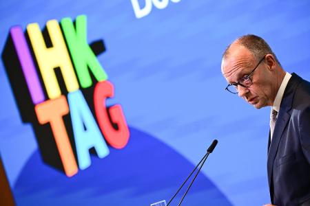 Zwei klare Ansagen macht Merz beim IHK-Tag mit Blick auf die anstehende Steuerreform.