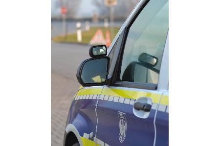 Zollfahrzeug im Rahmen einer Kontrolle