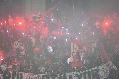 Feuer auf der Tribüne: Spiel in Copa Libertadores abgebrochen